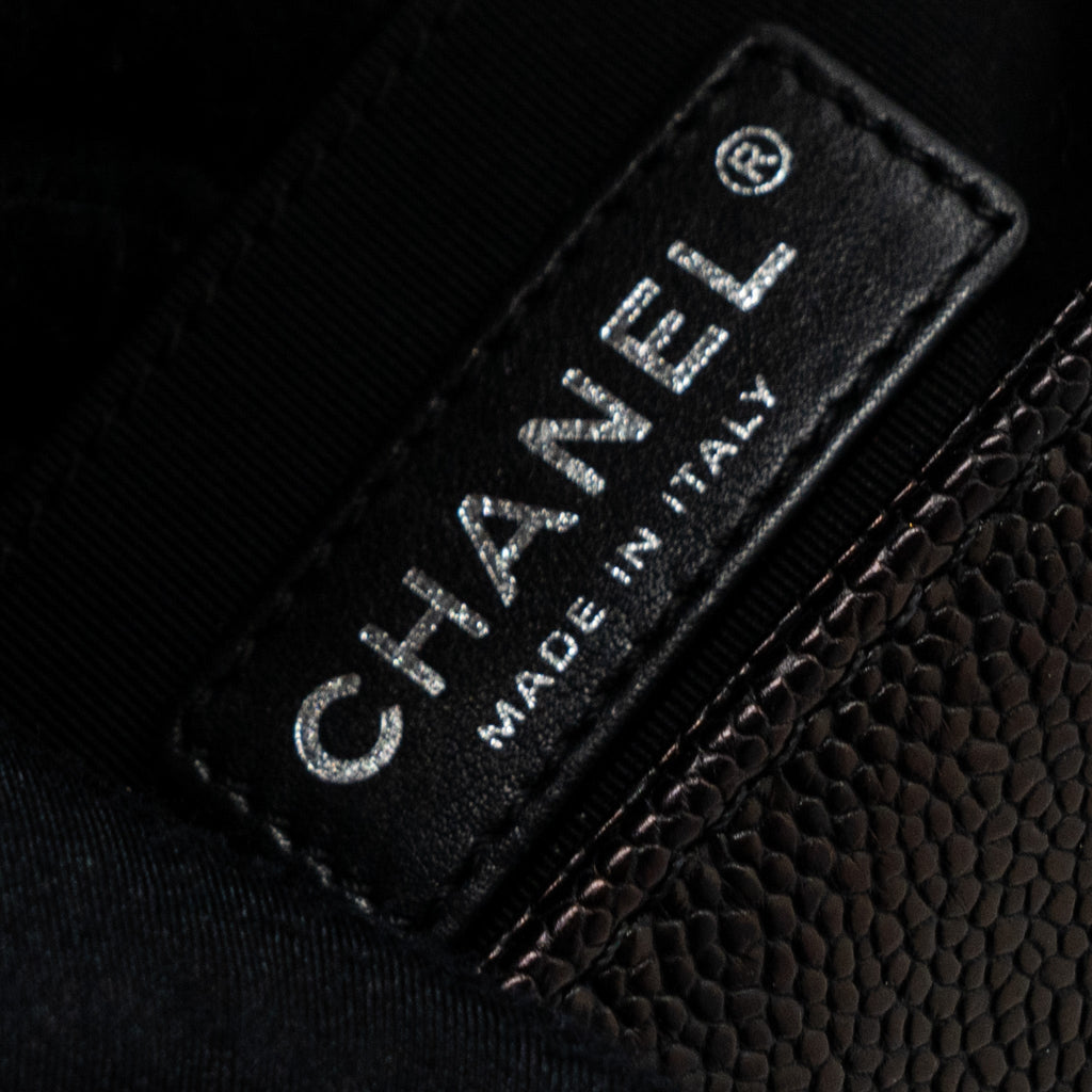 chanel-small-boy-bag-caviar-black-ruthenium-hardware