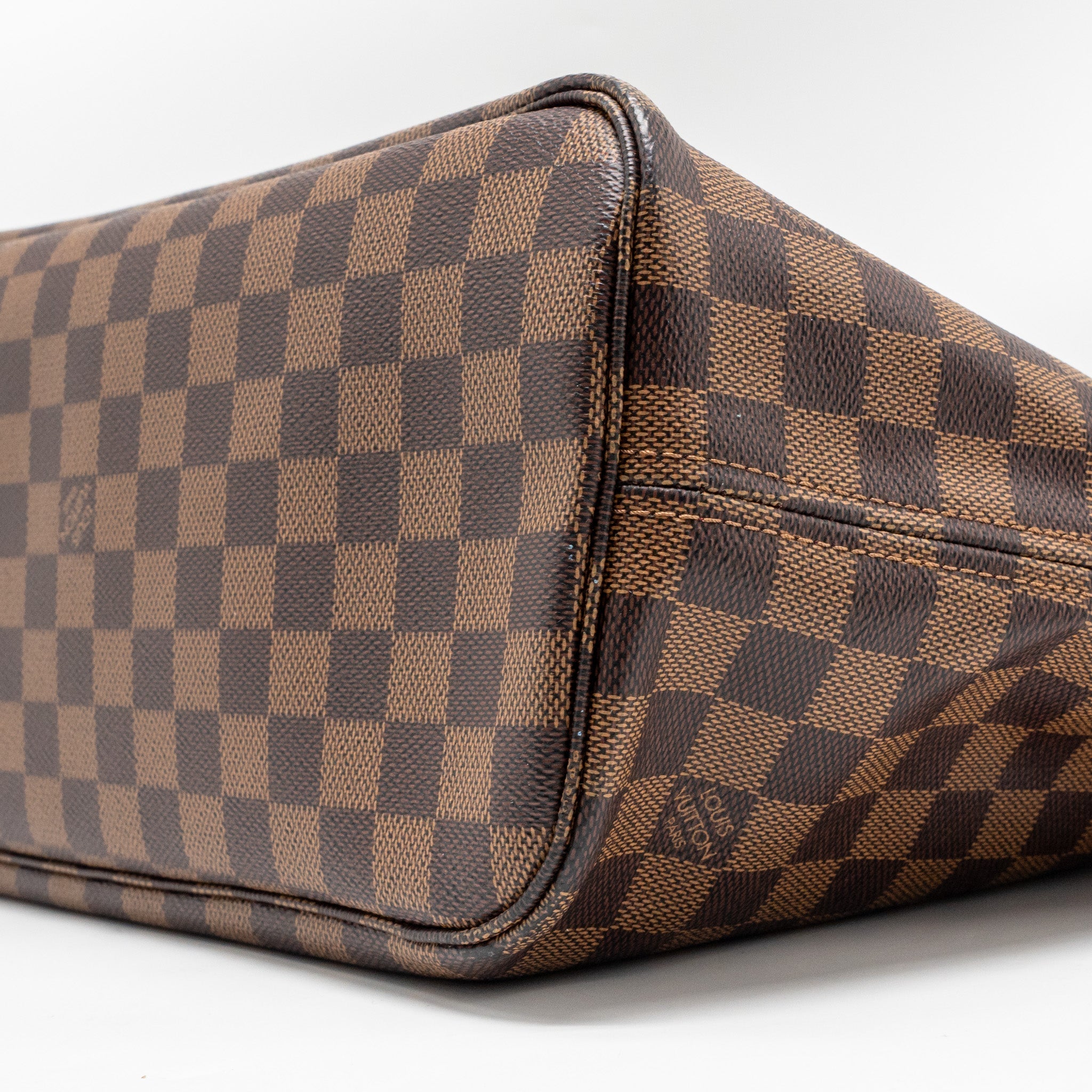 louis-vuitton-neverfull-mm-damier-ebene-canvas-ghw-3