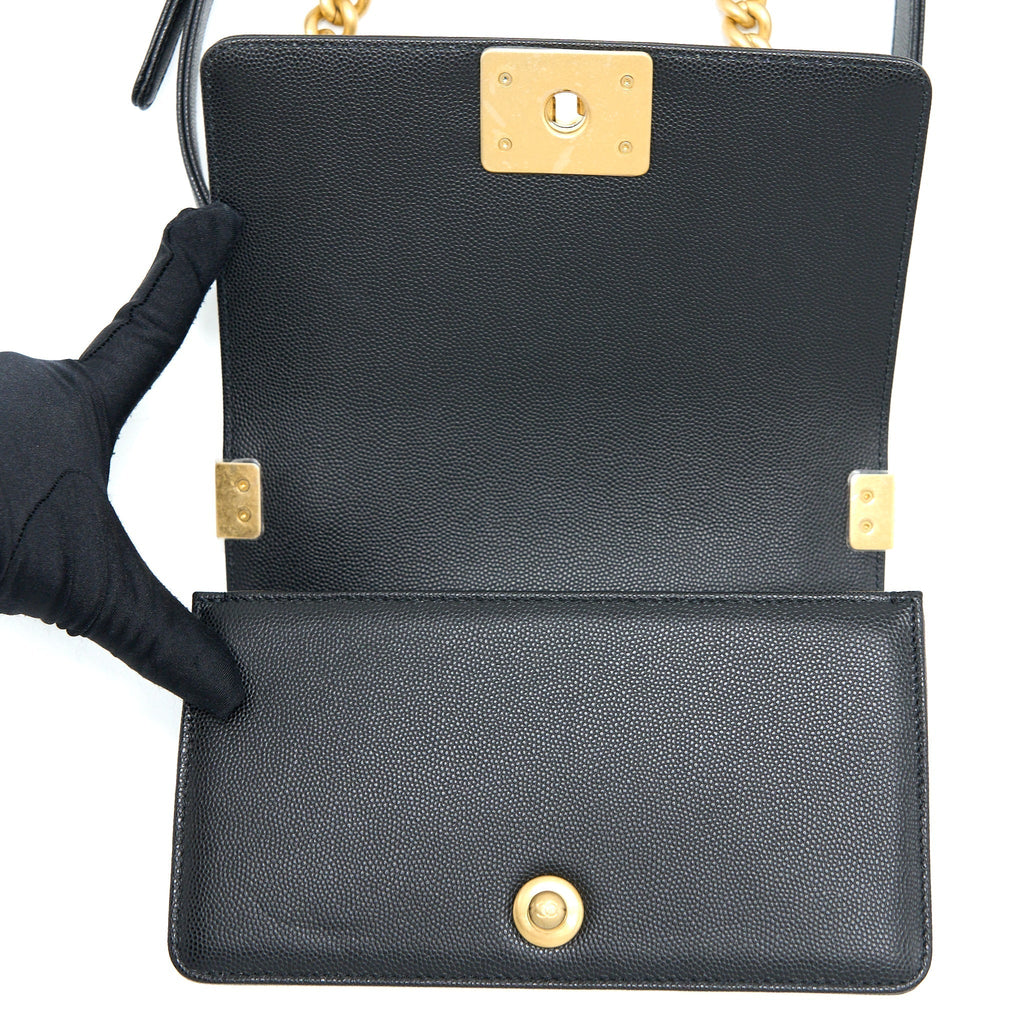 chanel-small-boy-caviar-black-brushed-ghw-microchip
