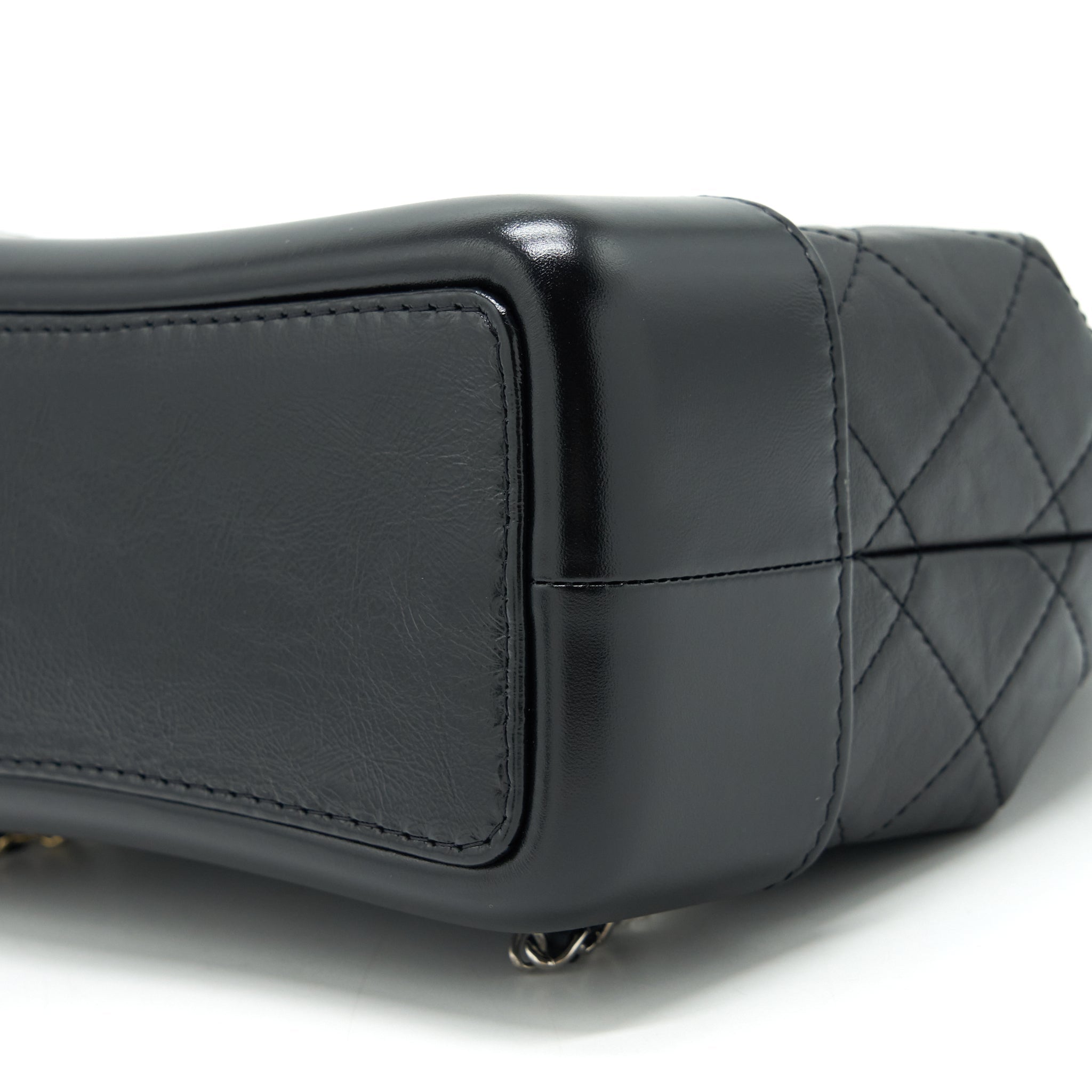 chanel-small-gabrielle-backpack-calfskin-black-multicolour-hardware