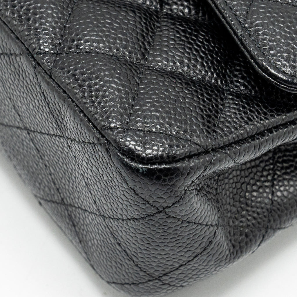 chanel-medium-classic-double-flap-bag-caviar-black-ghw-23