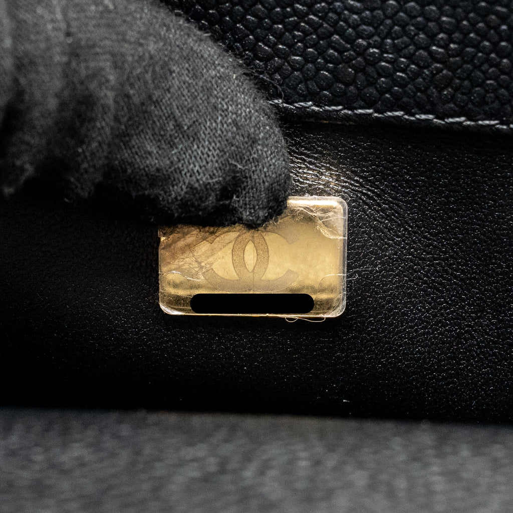 chanel-black-8