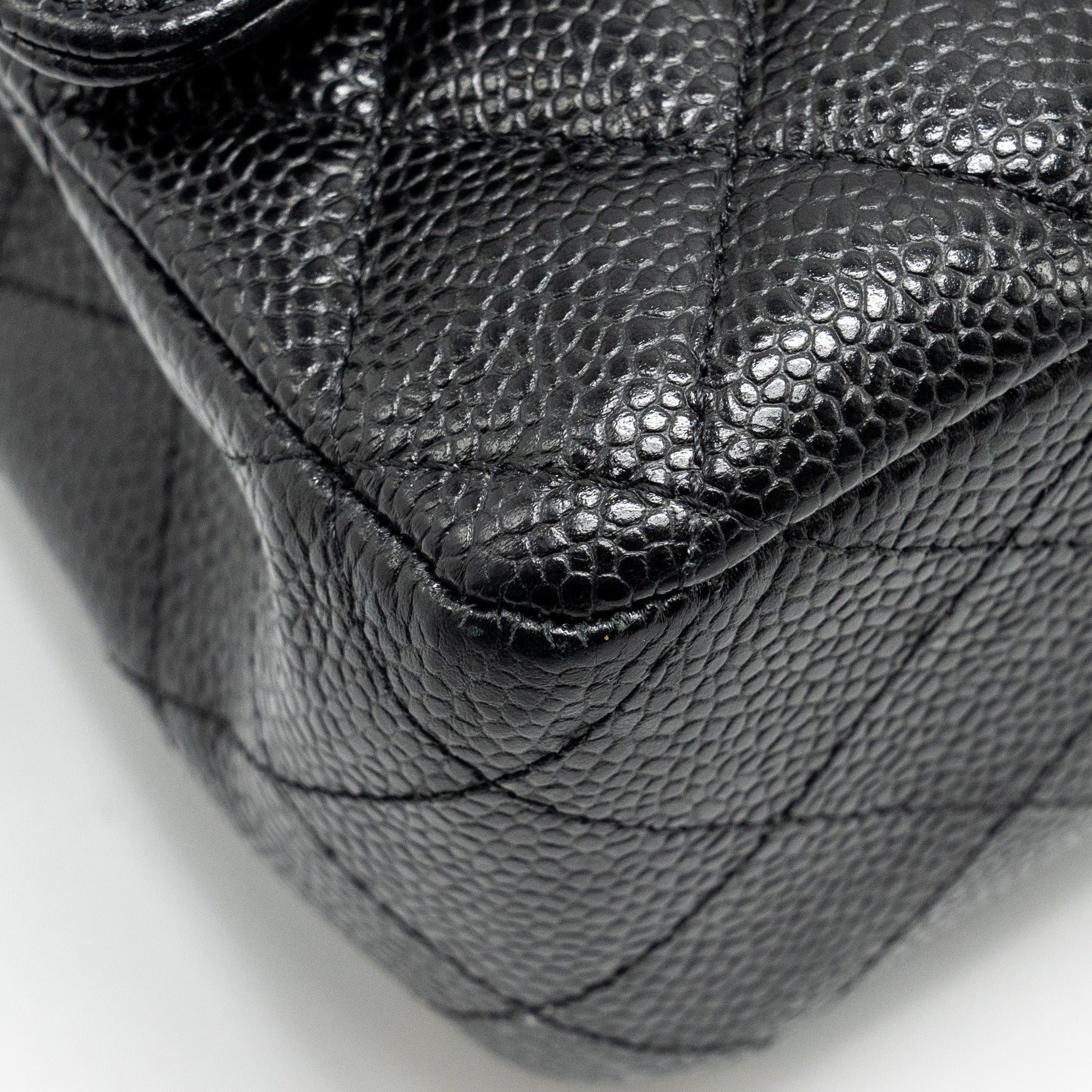chanel-medium-classic-double-flap-bag-caviar-black-ghw-23
