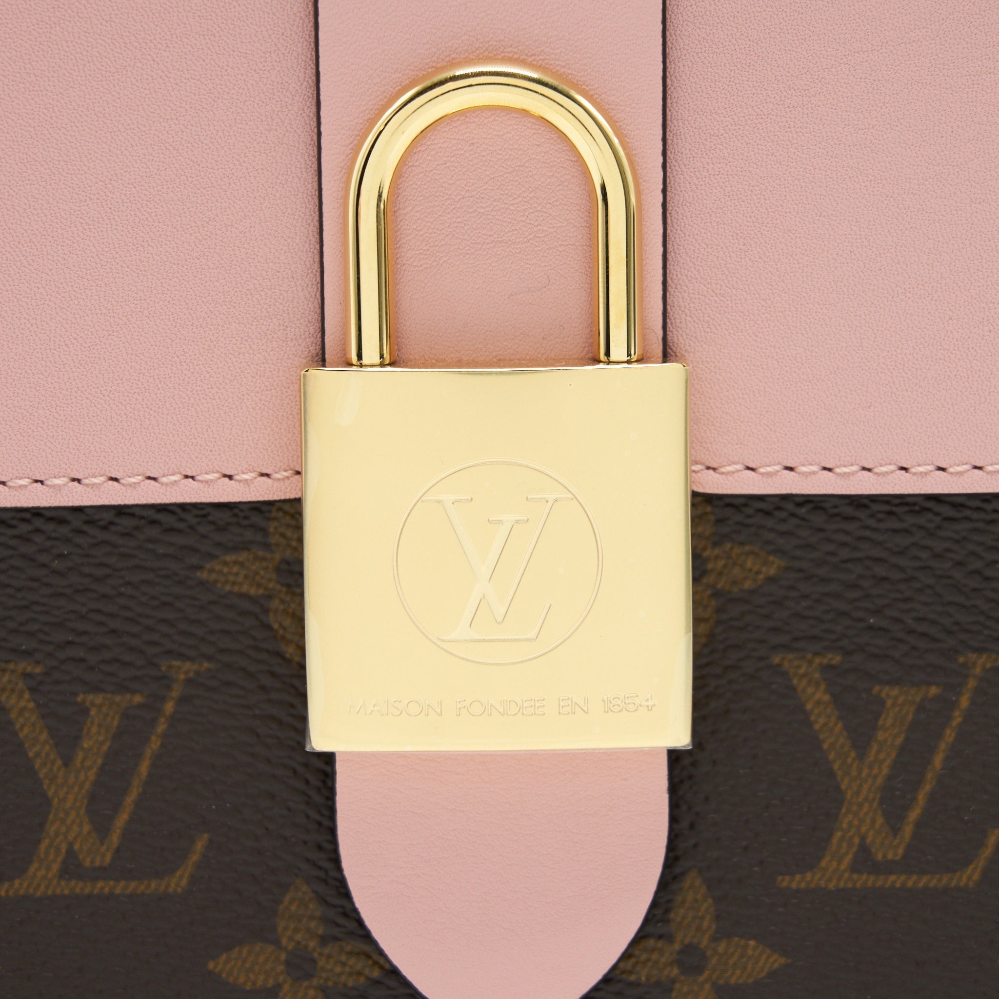 louis-vuitton-locky-bb-monogram-canvas-rose-poudre