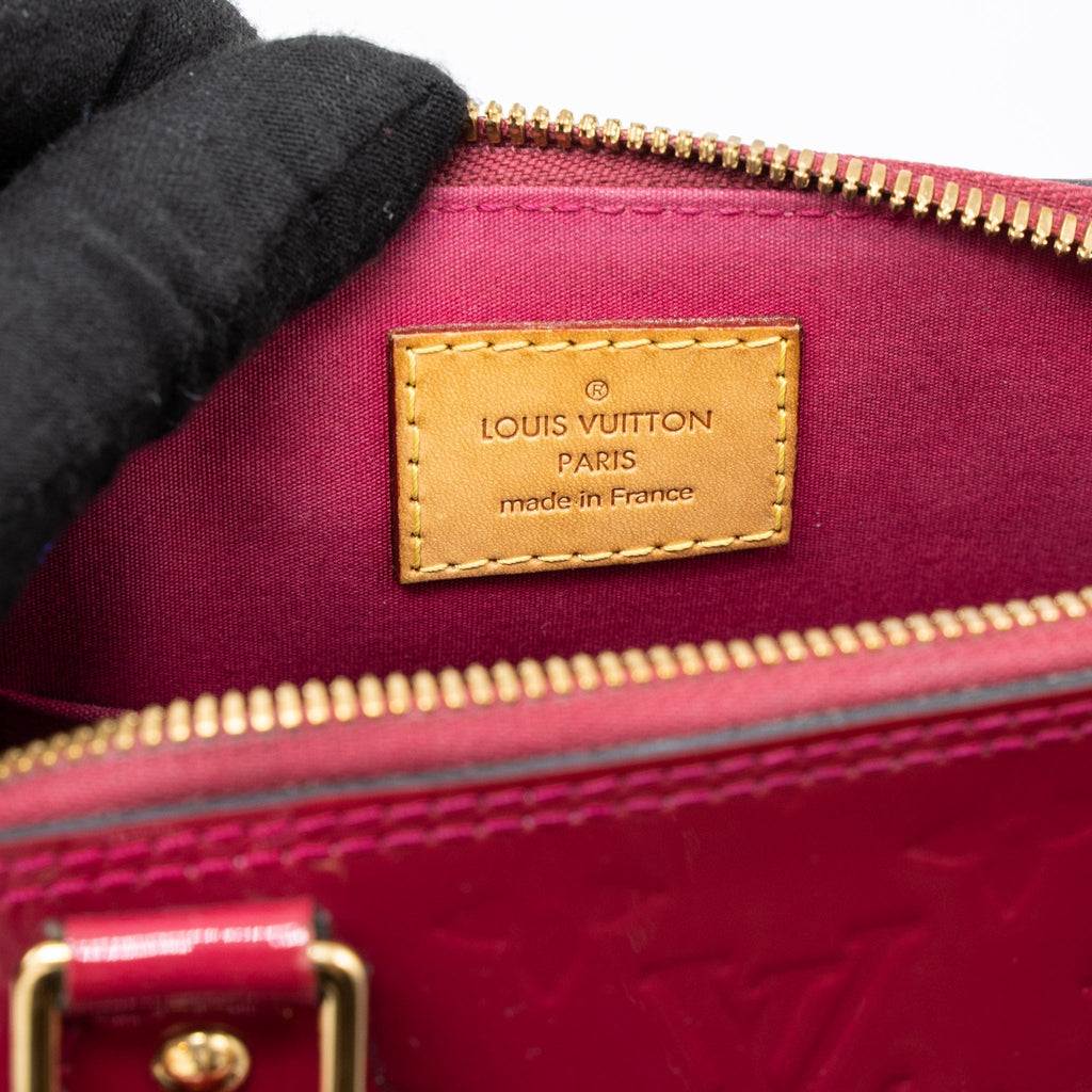 louis-vuitton-alma-bb-monogram-vernis-pink-ghw
