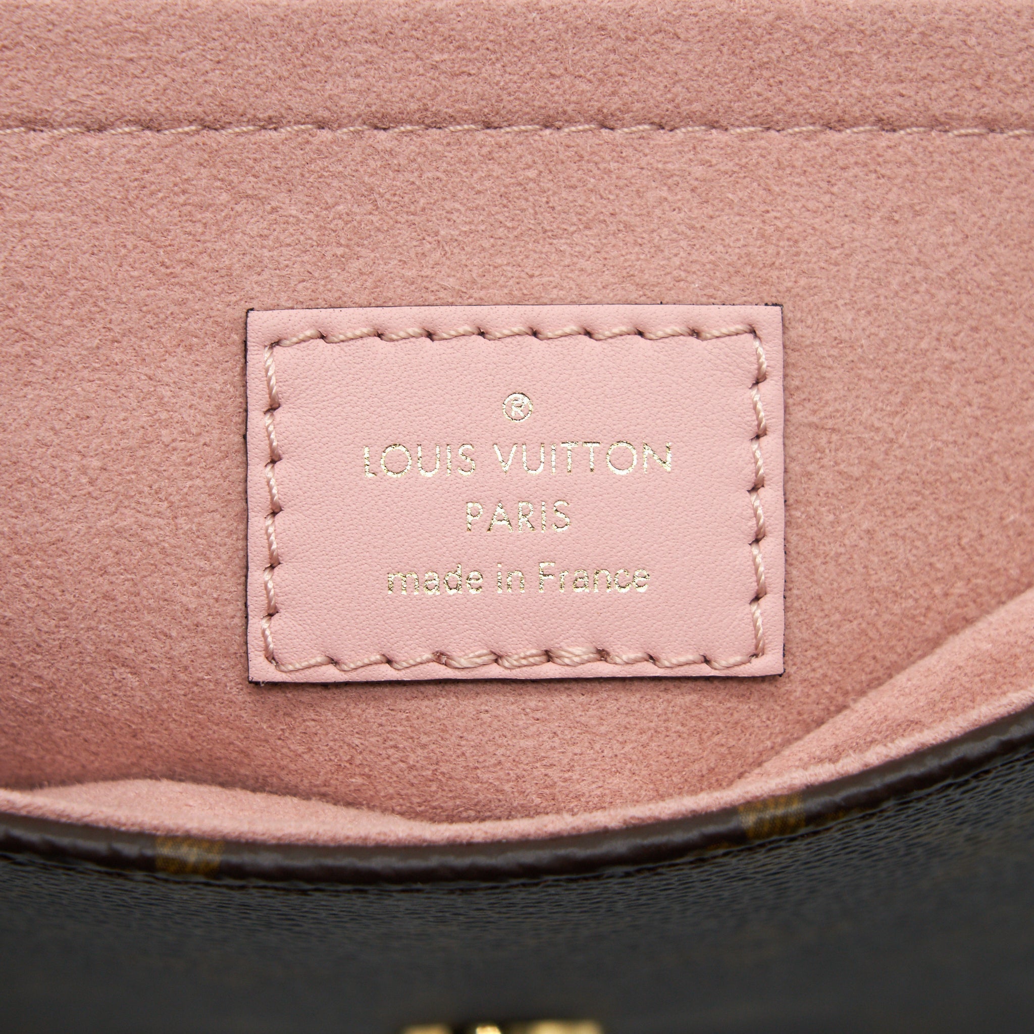 louis-vuitton-locky-bb-monogram-canvas-rose-poudre