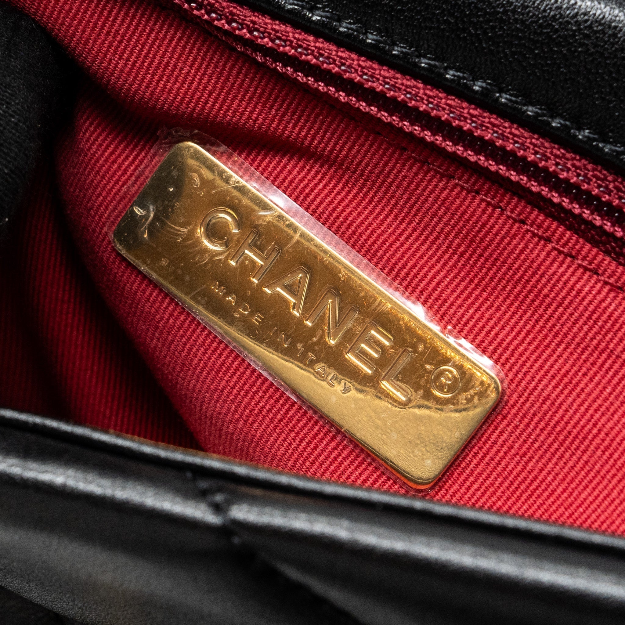 chanel-small-19-bag-lambskin-black-multicolor-hardware-microchip-1