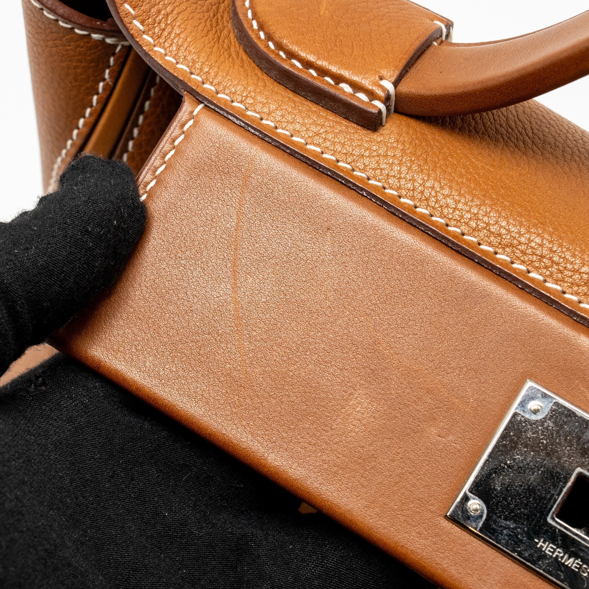 hermes-24-24-2424-29-bag-barenia-faubourg-fauve-shw-stamp-d