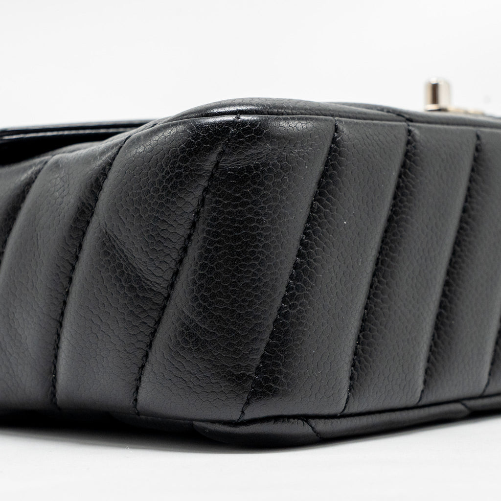chanel-envelop-flap-bag-chevron-caviar-black-shw