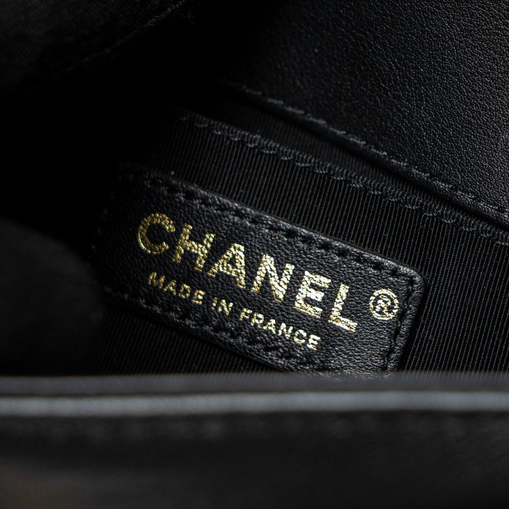 chanel-top-handle-small-boy-bag-calfskin-black-brushed-ghw