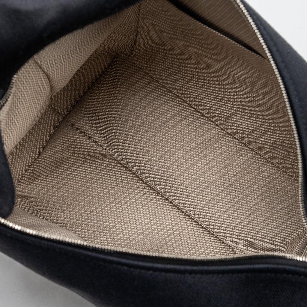 hermes-trousse-de-toilette-bride-a-brac-travel-pouch-canvas-black-blue-nuit-shw