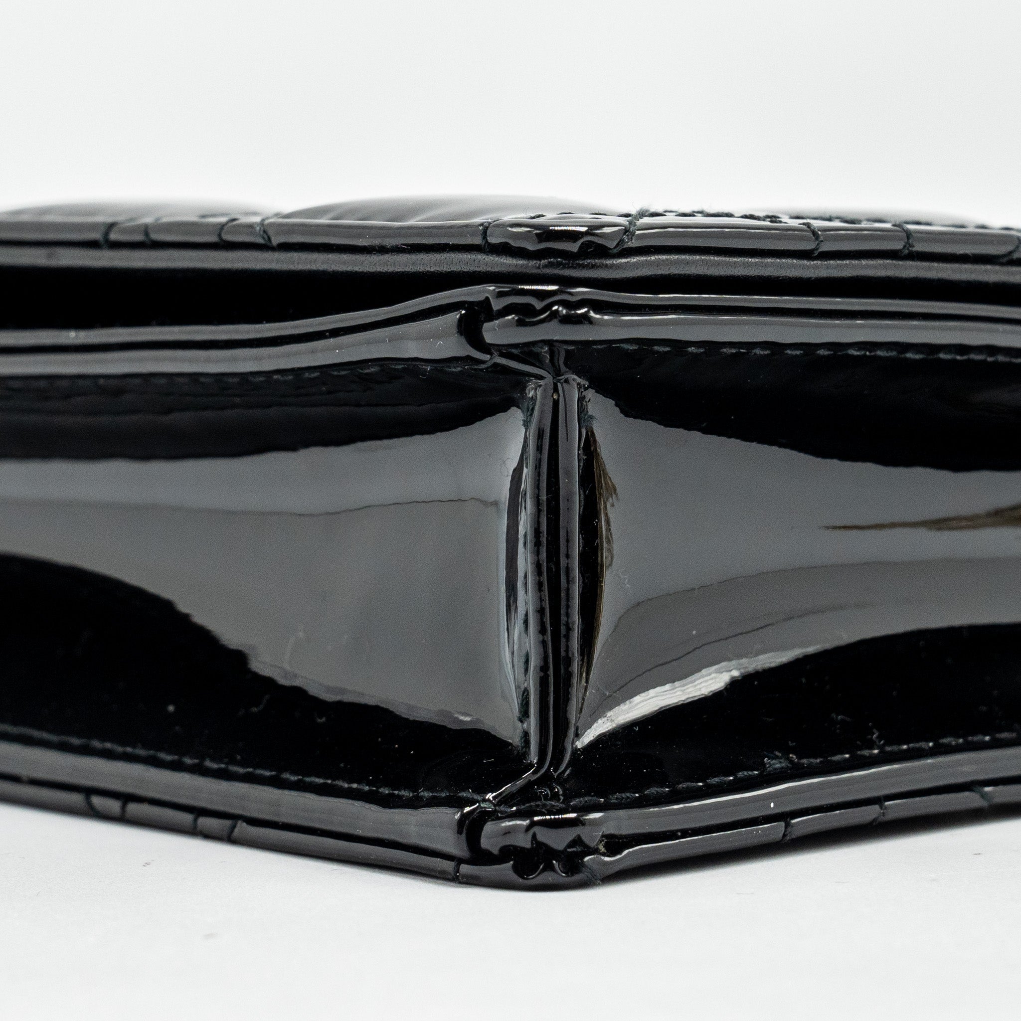 dior-lady-dior-pouch-wallet-on-chain-patent-black-lghw