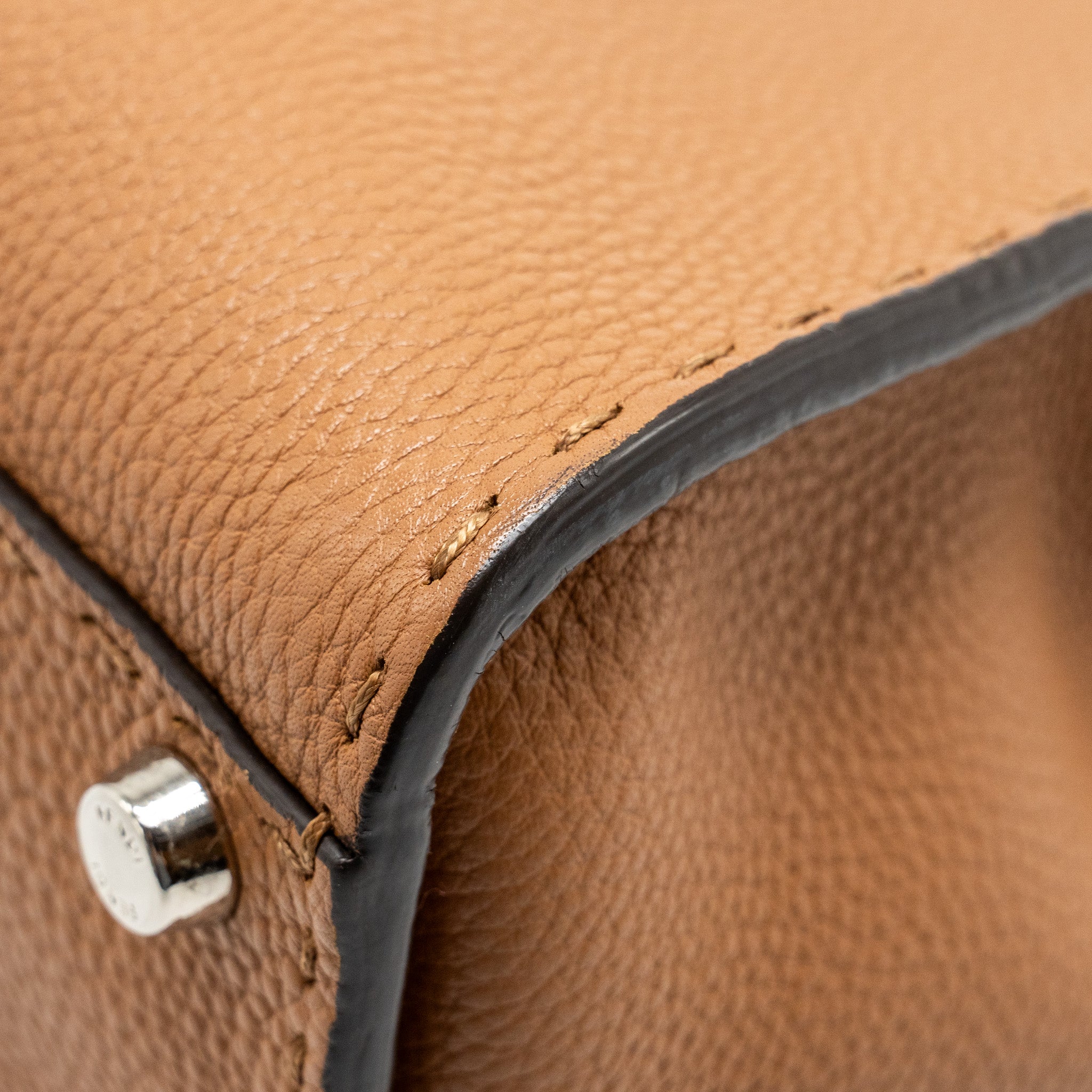 fendi-medium-peekaboo-tote-bag-grained-calfskin-caramel-shw-2