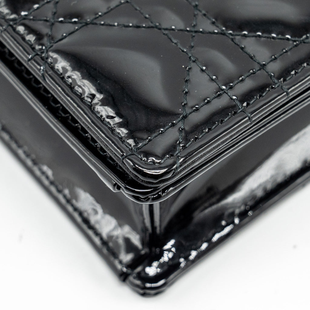 dior-lady-dior-pouch-wallet-on-chain-patent-black-lghw