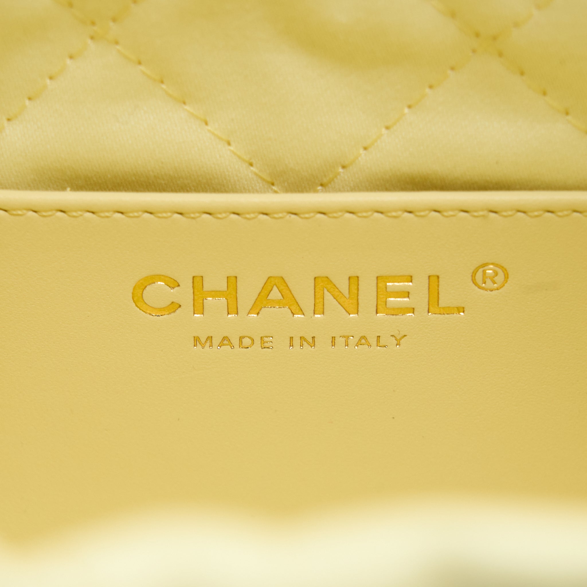 copy-of-chanel-23s-mini-22-bag-shiny-calfskin-light-yellow-ghw-microchip-2