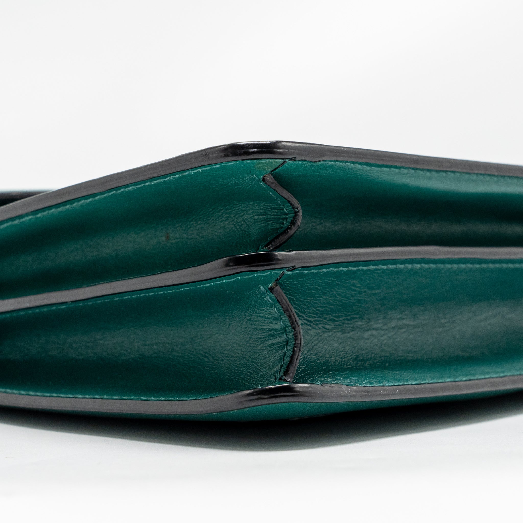 bvlgari-serpenti-forever-flap-bag-calfskin-green-lghw