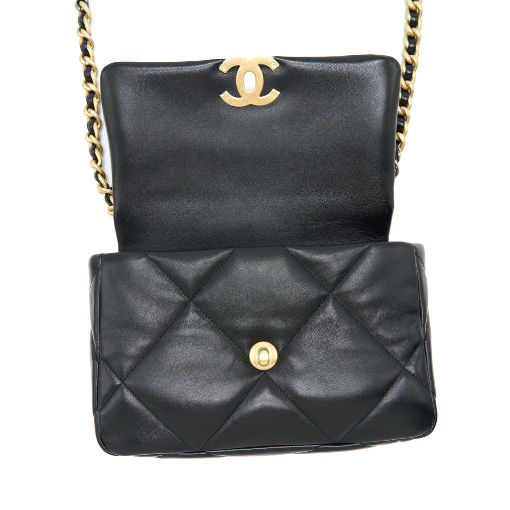 chanel-small-19-bag-lambskin-black-with-multicolour-hardware-microchip