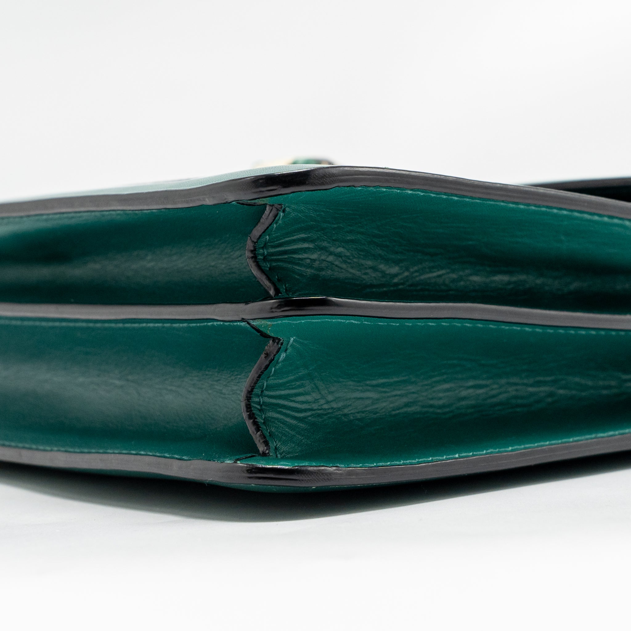 bvlgari-serpenti-forever-flap-bag-calfskin-green-lghw