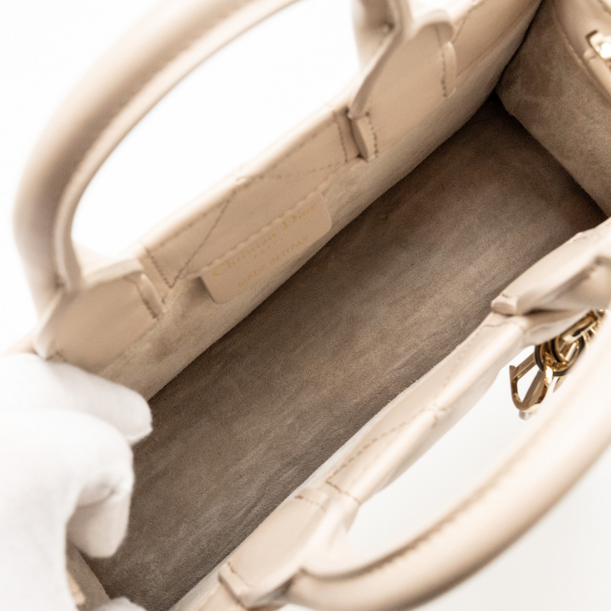 dior-dioramour-mini-dior-book-tote-macrocannage-calfskin-powder-beige-lghw-copy