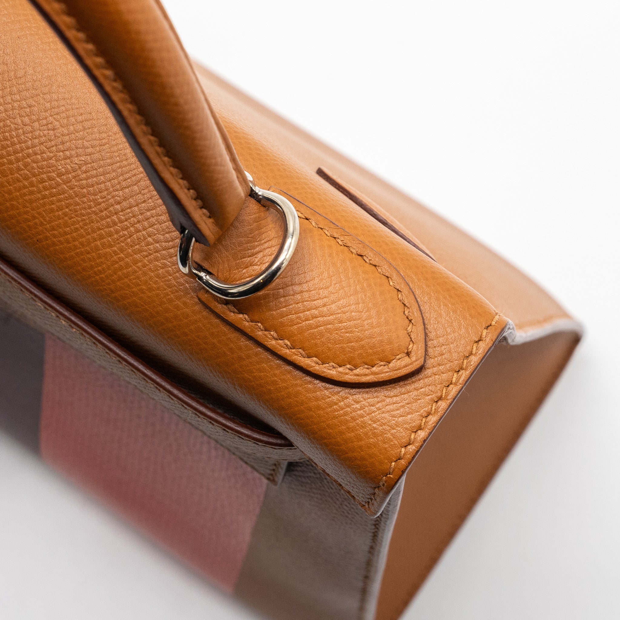hermes-kelly-28-letter-h-limited-epsom-sombrero-mysore-leather-gold-capucine-rouge-h-shw-stamp-c
