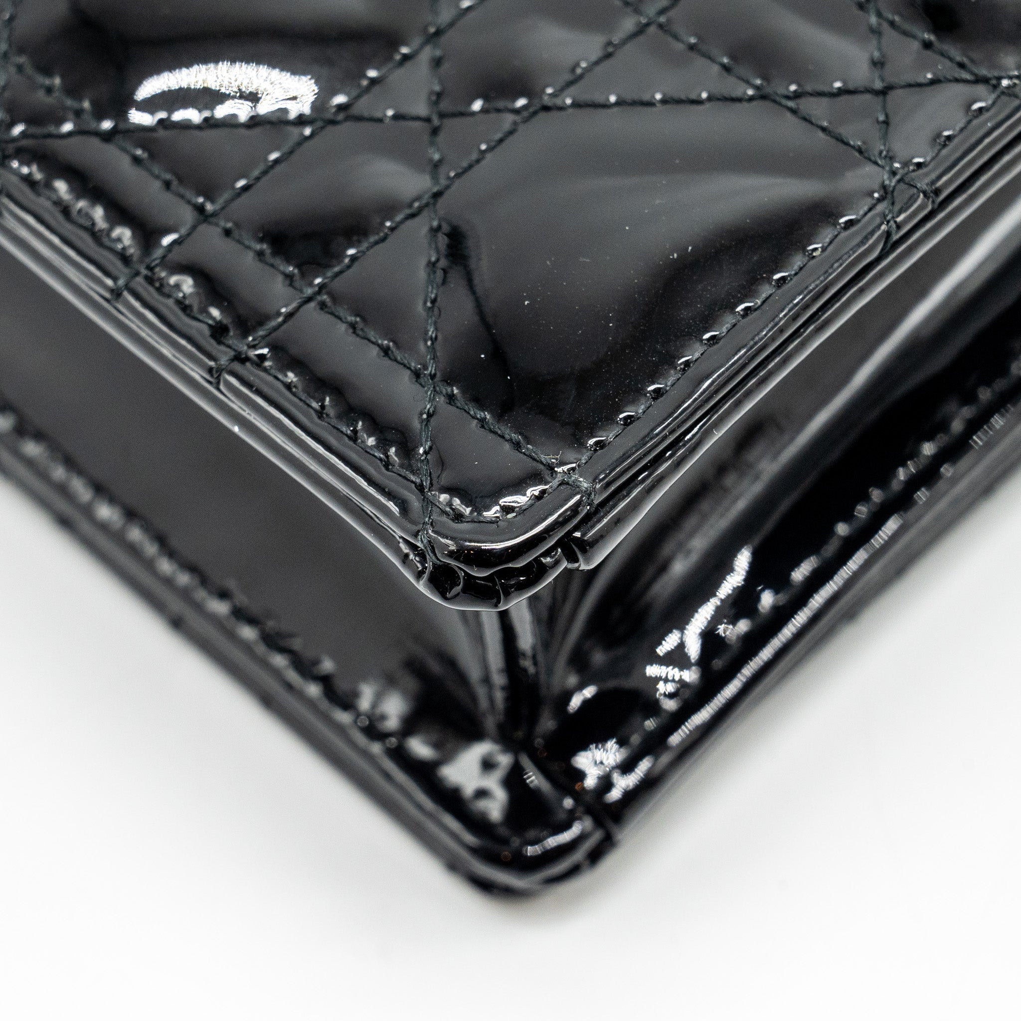 dior-lady-dior-pouch-wallet-on-chain-patent-black-lghw