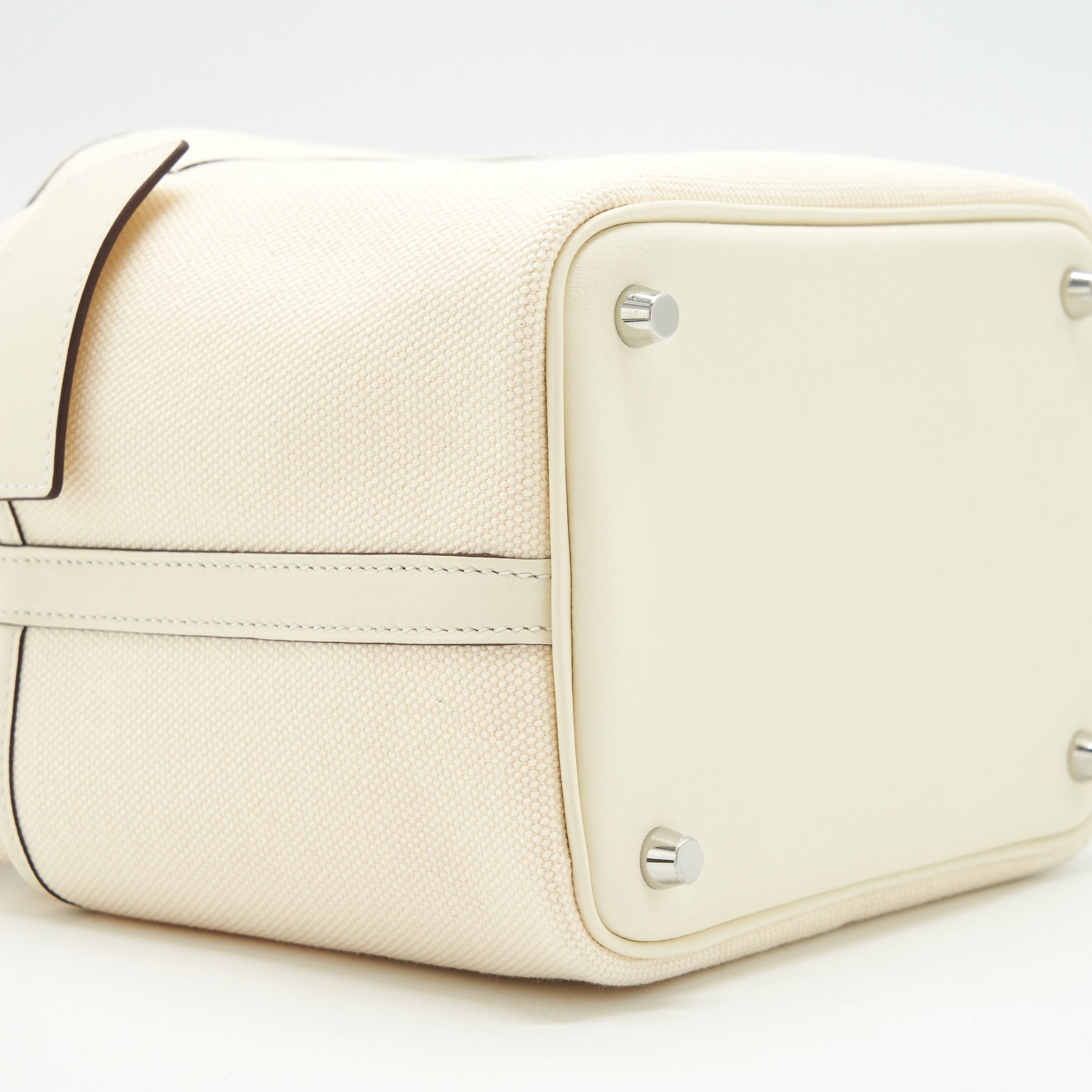 hermes-picotin-cargo-18-swift-toile-canvas-ecru-nata-shw-stamp-z
