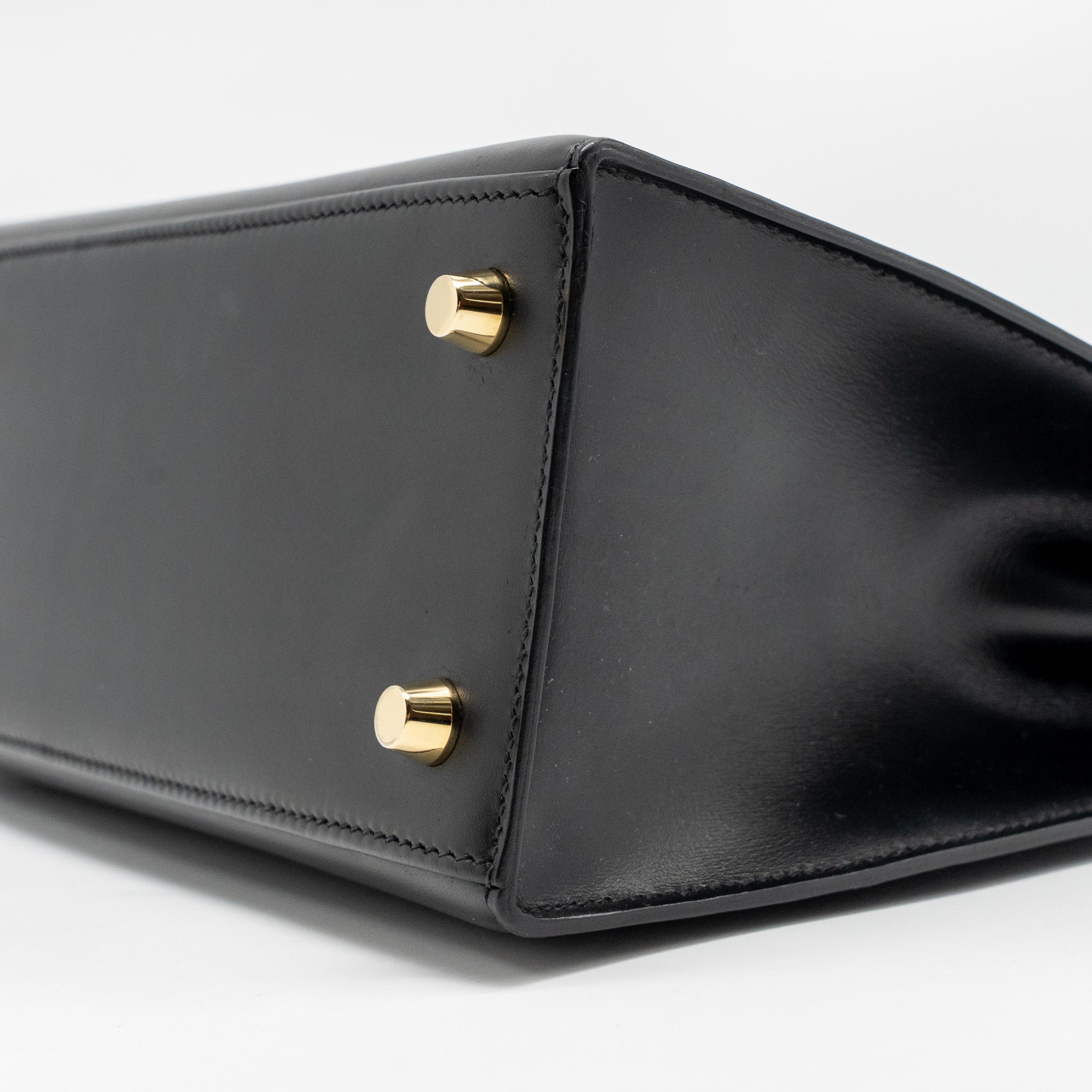 kelly-black