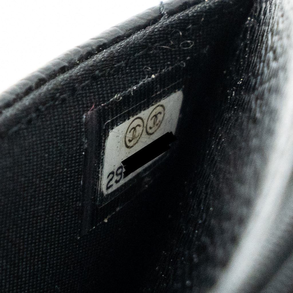 chanel-classic-wallet-on-chain-caviar-black-ghw-14