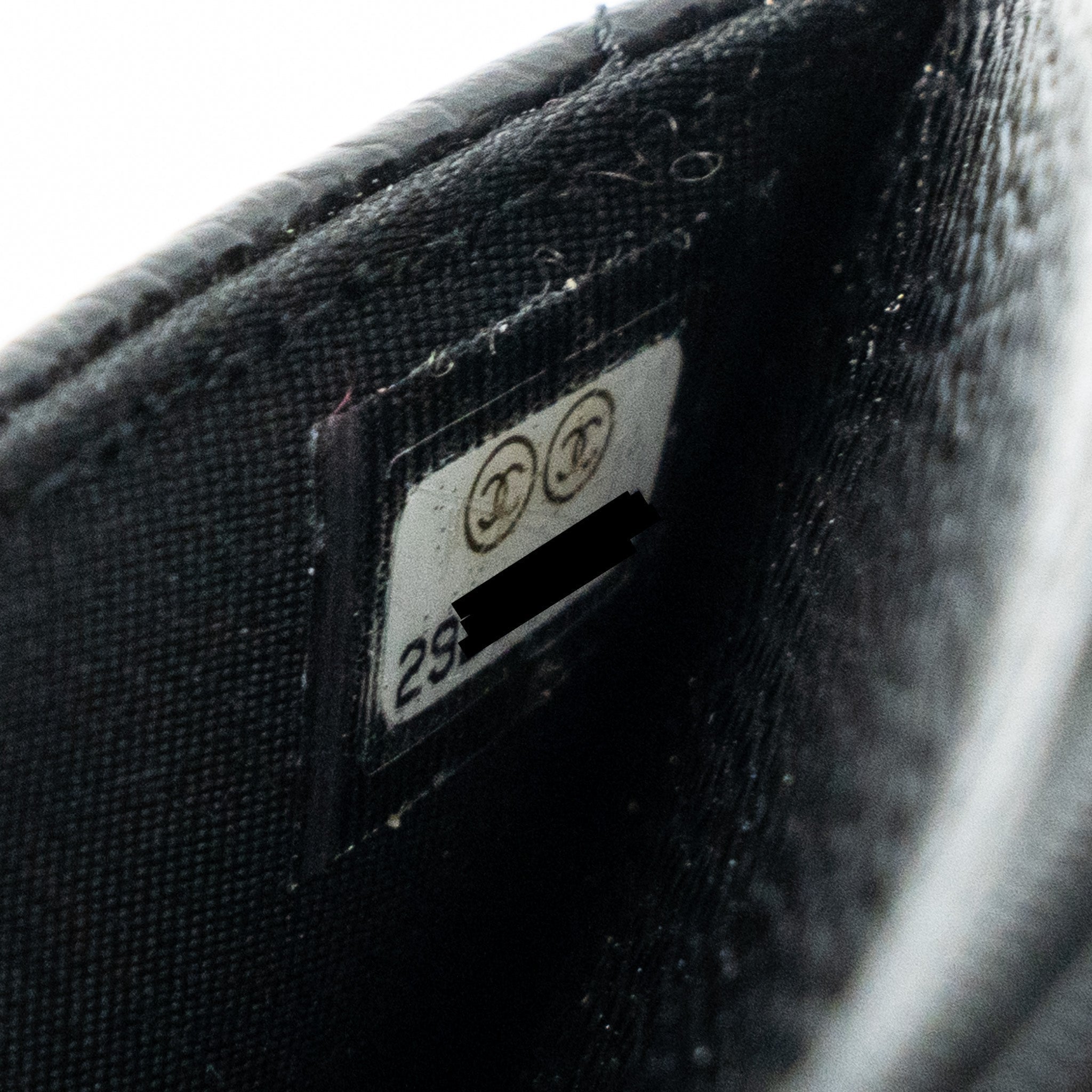 chanel-classic-wallet-on-chain-caviar-black-ghw-14