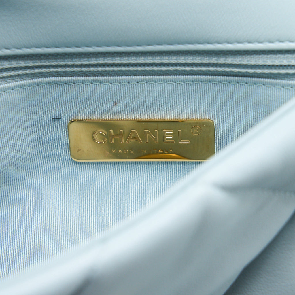 chanel-small-19-bag-lambskin-light-blue-multicoluor-hardware-microchip