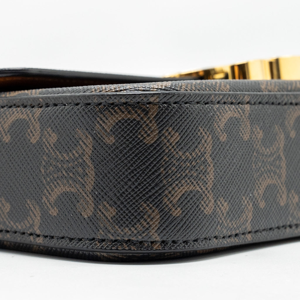 celine-triomphe-shouder-bag-triomphe-canvas-calfskin-tan-ghw