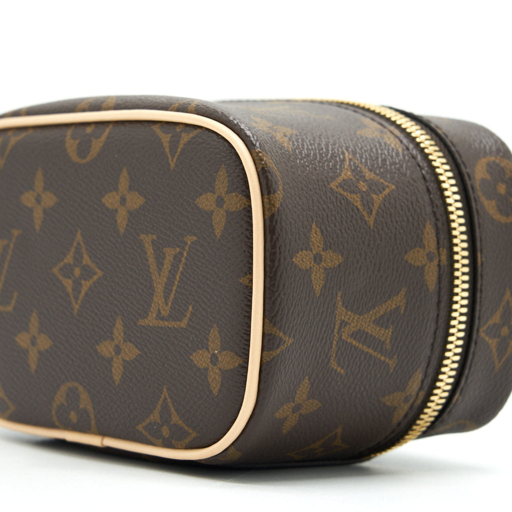 louis-vuitton-vanity-pm