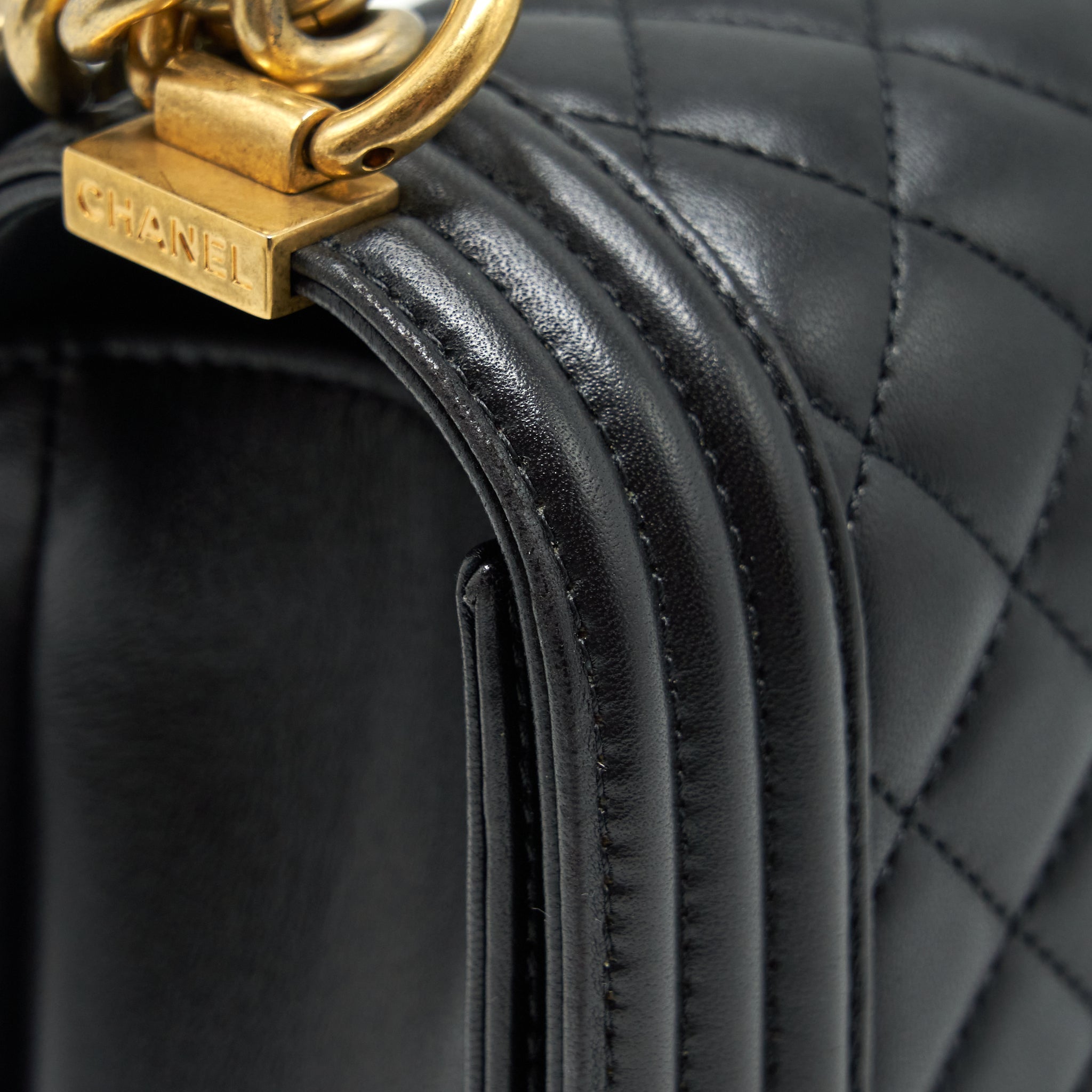 chanel-boy-bag-new-medium-28cm-lambskin-black-ghw