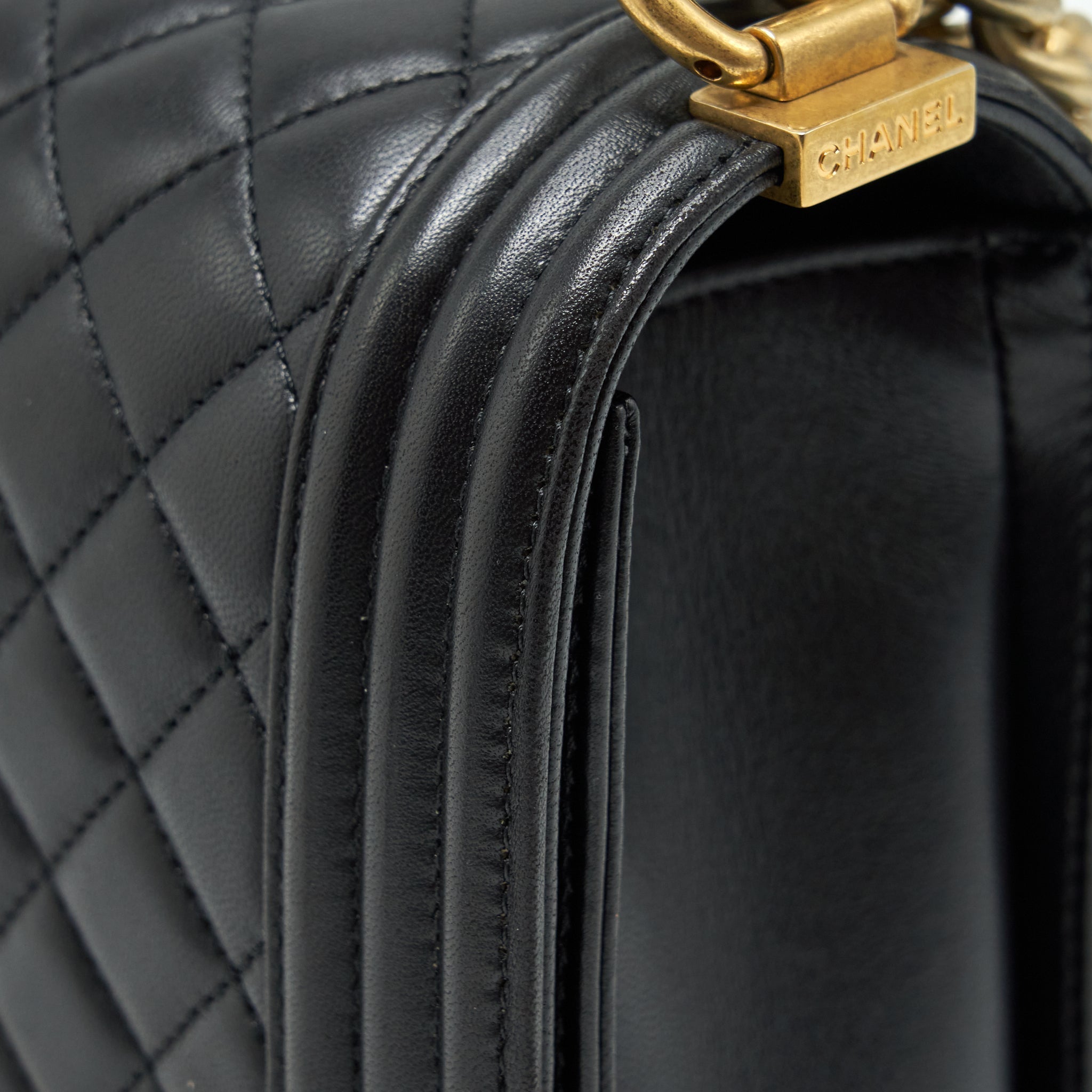 chanel-boy-bag-new-medium-28cm-lambskin-black-ghw