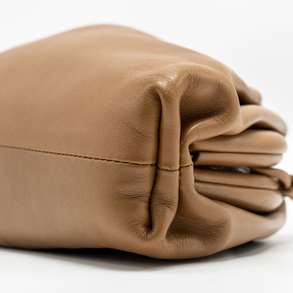 bottega-veneta-mini-the-pouch-smooth-calfskin-caramel-ghw