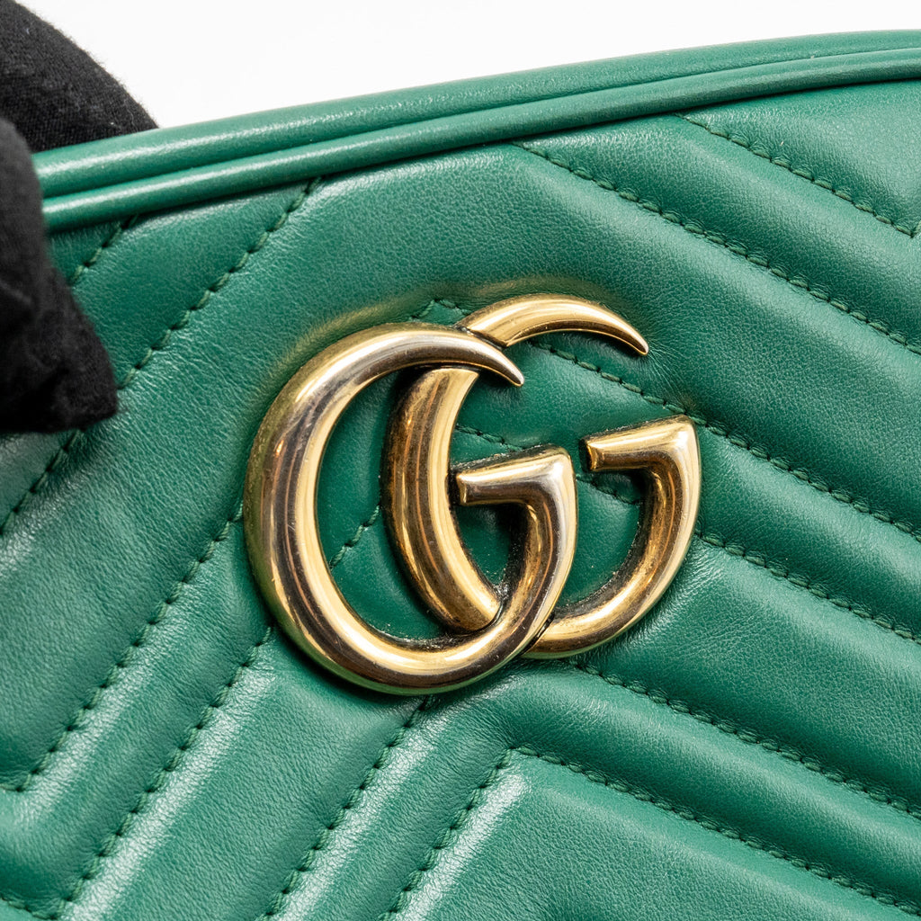gucci-small-gg-marmont-crossbody-camera-bag-calfskin-green-ghw