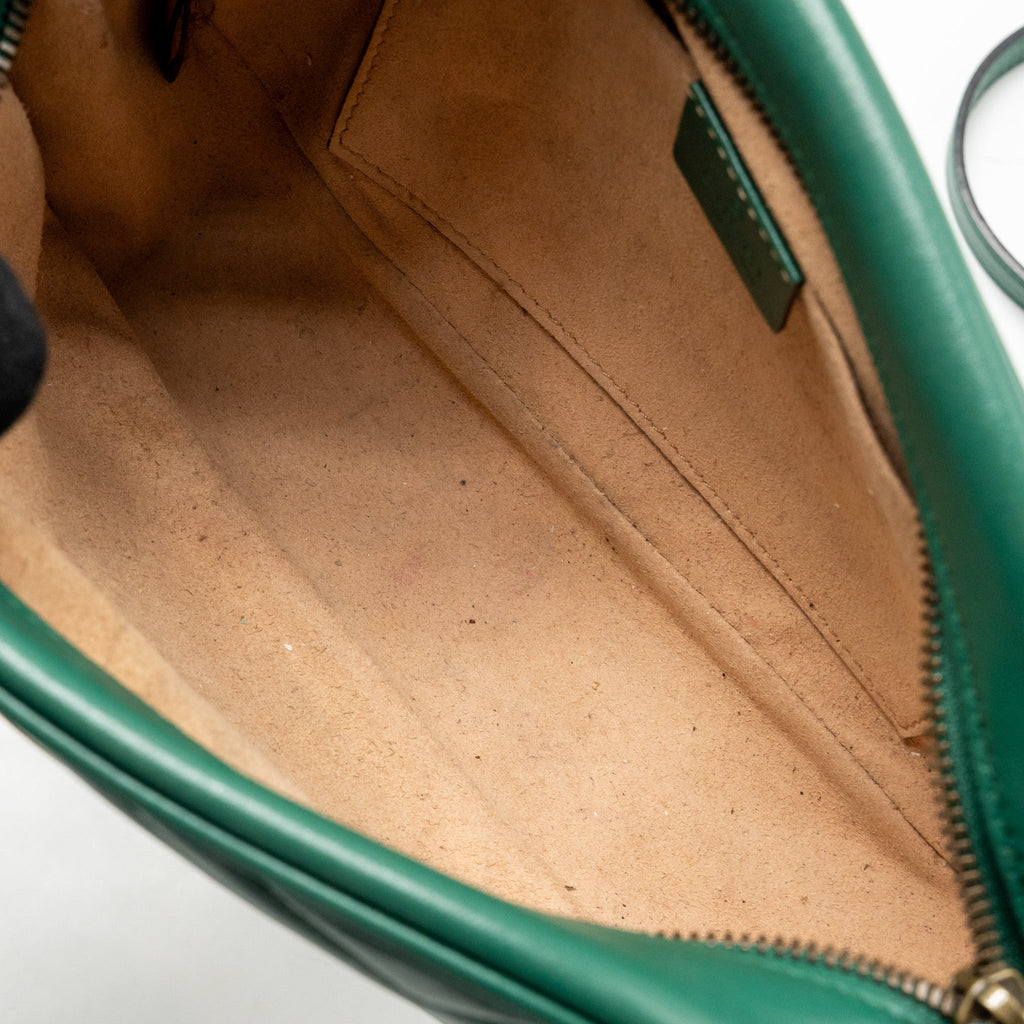 gucci-small-gg-marmont-crossbody-camera-bag-calfskin-green-ghw