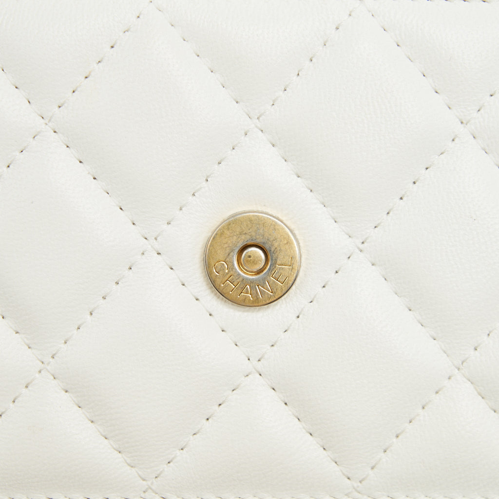 chanel-ruffles-mini-wallet-on-chains-white-ghw