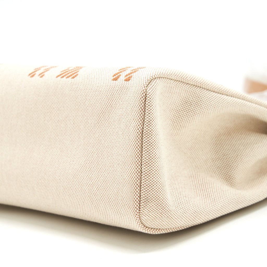 hermes-herbag-zip-31-toile-h-en-relief-brides-sable-ecru-beige-nat-sable-stamp-z