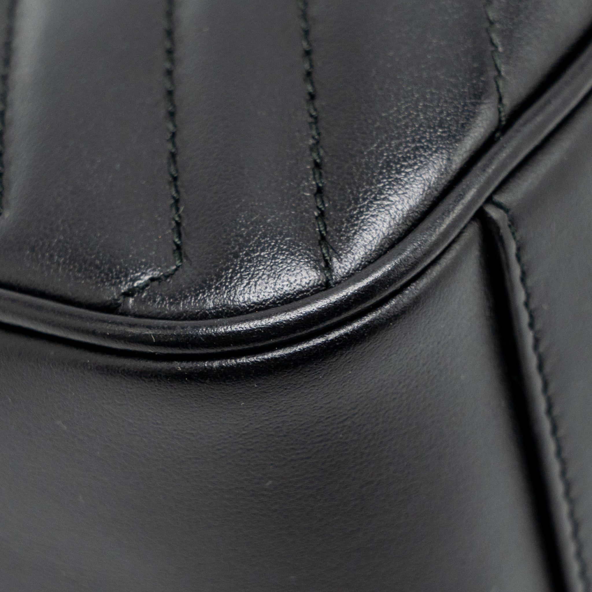 gucci-small-gg-marmont-shoulder-bag-calfskin-black-ghw-1