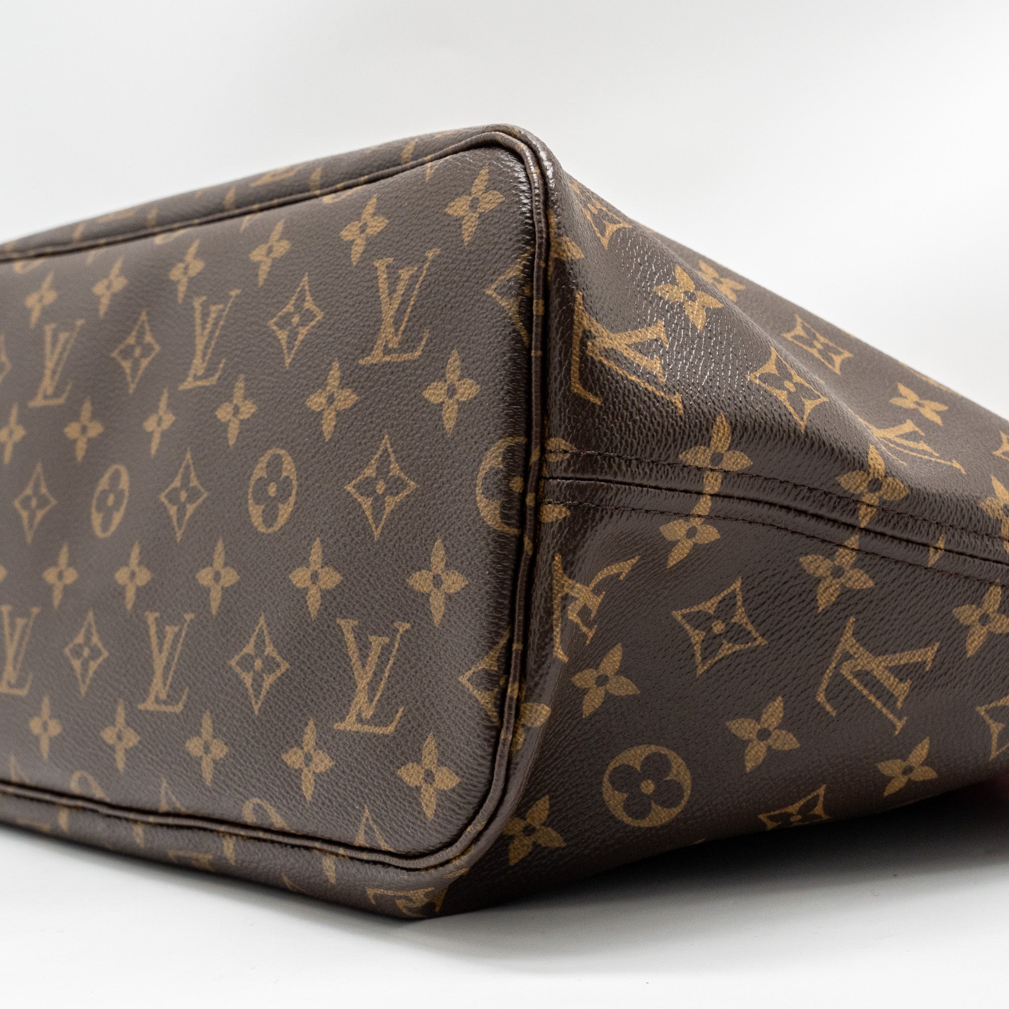 louis-vuitton-neverfull-mm-totem-limited-edition-monogram-canvas-mulitcolour-ghw