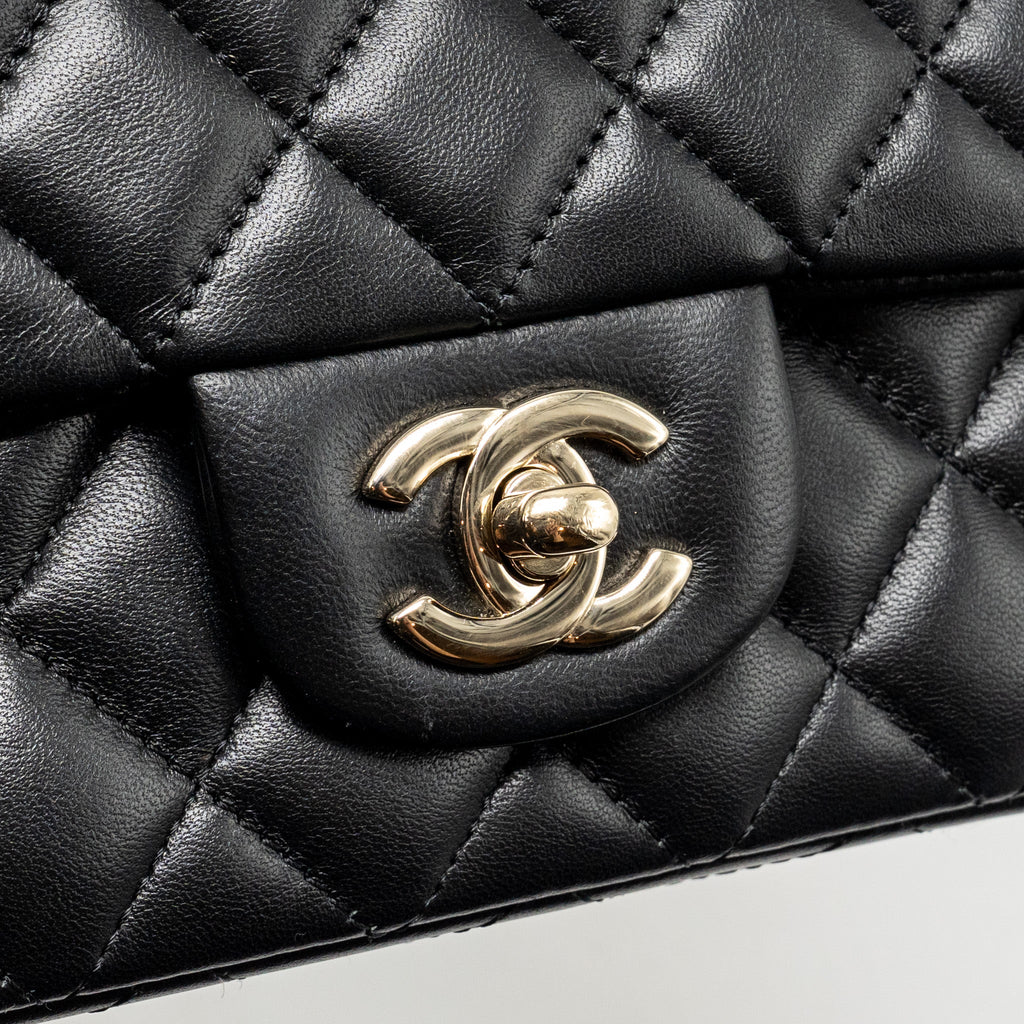 chanel-black-3