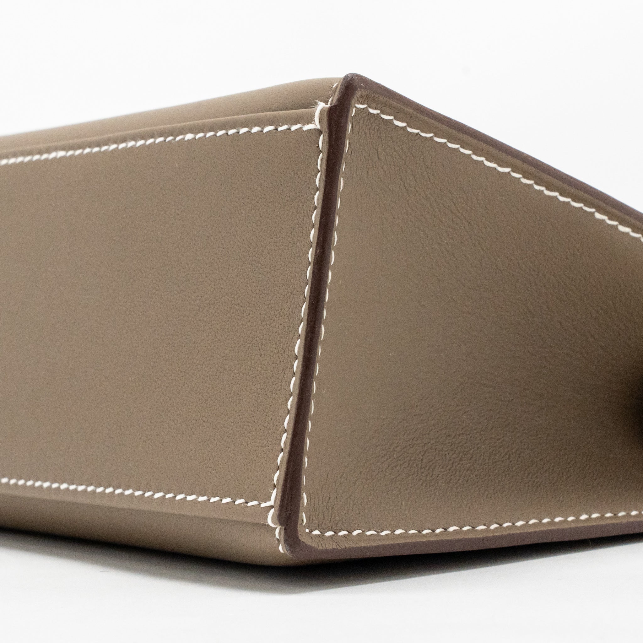 hermes-kelly-pochette-swift-etoupe-shw-stamp-w