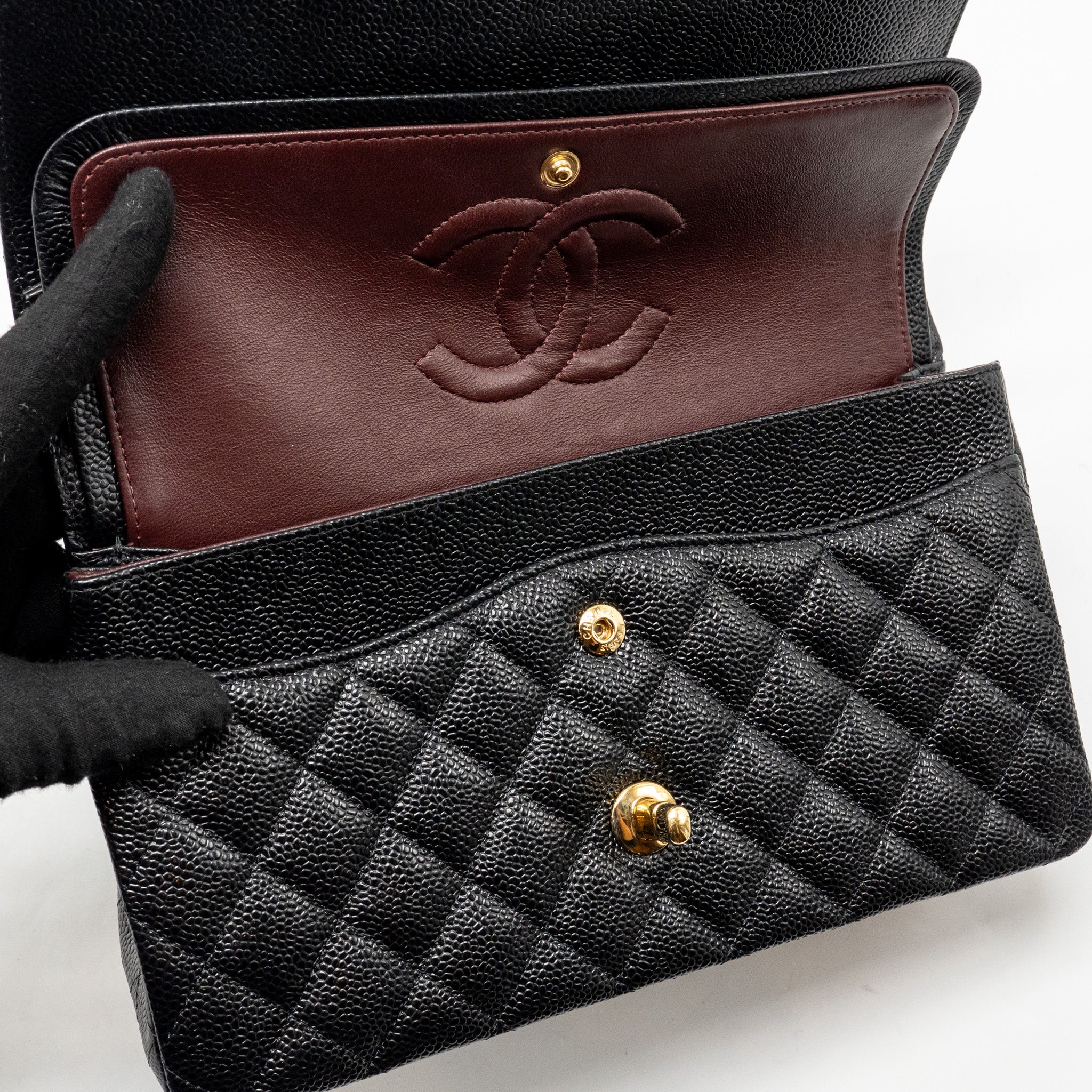 chanel-medium-classic-double-flap-bag-caviar-black-ghw-35