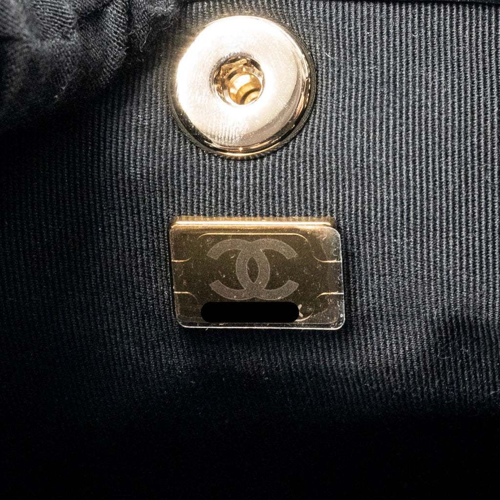 chanel-mini-duma-backpack-calfskin-black-lghw-microchip-1