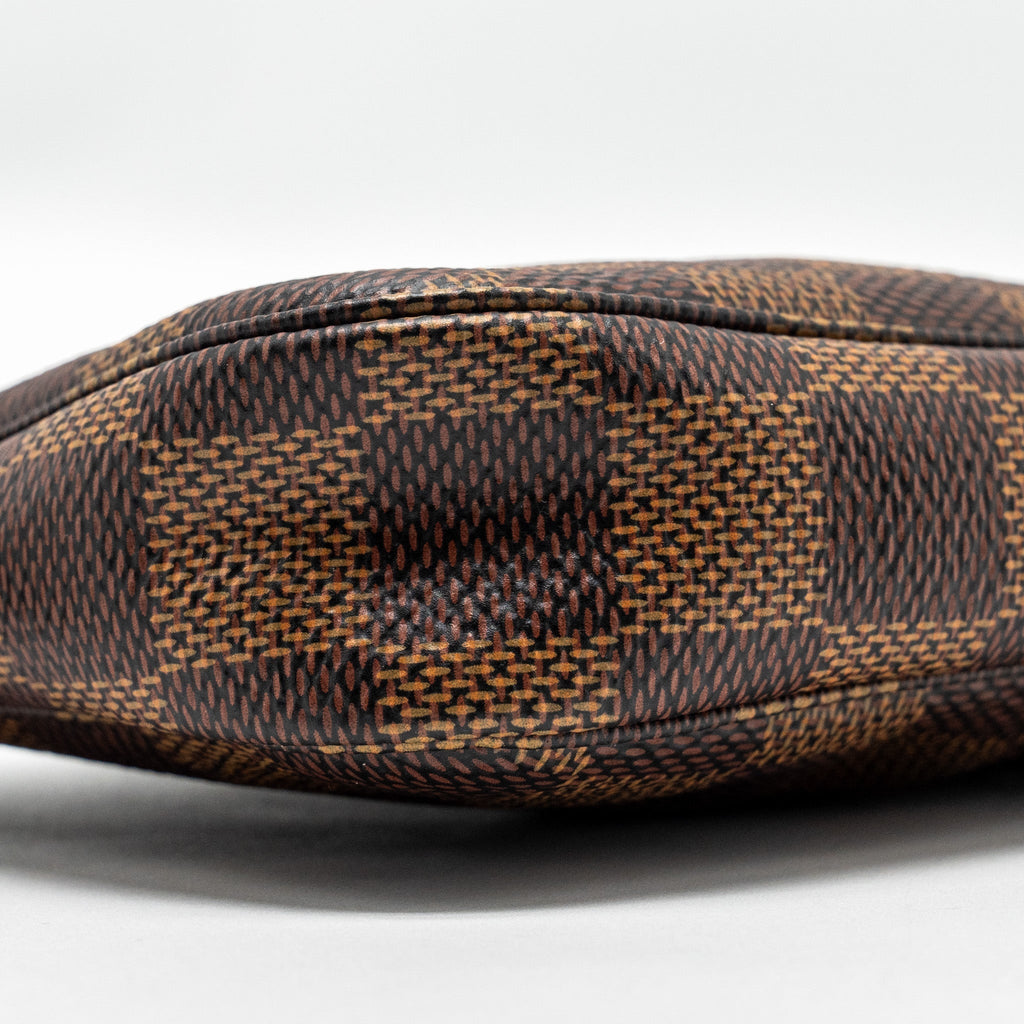 louis-vuitton-mini-pochette-damier-ebene-ghw-2