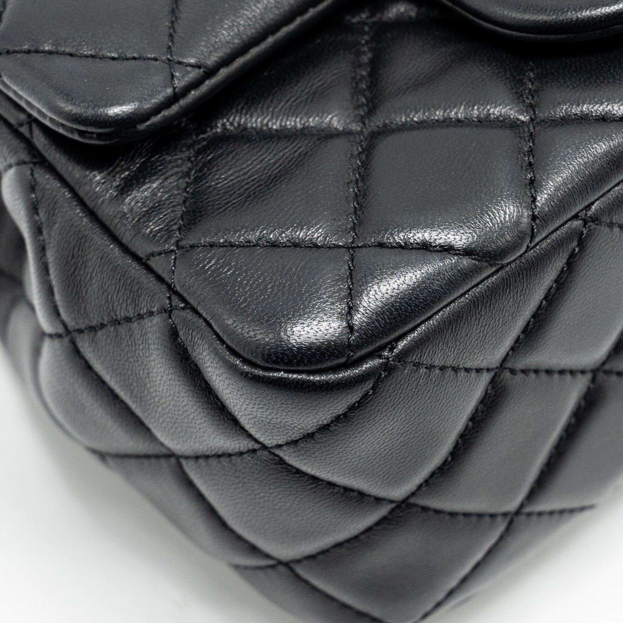 chanel-pearl-crush-mini-square-flap-bag-lambskin-black-ghw-microchip-7