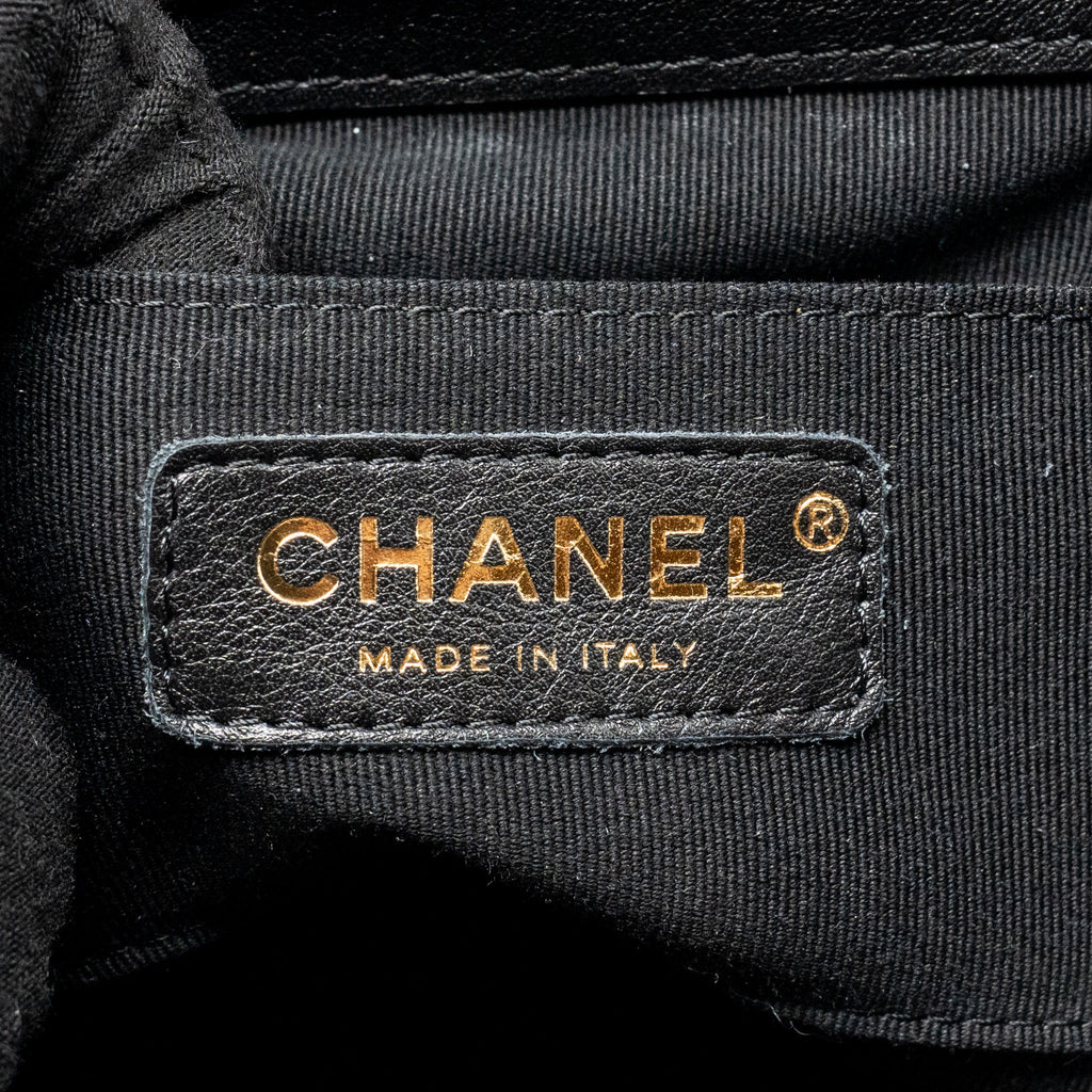chanel-mini-duma-backpack-calfskin-black-lghw-microchip-1