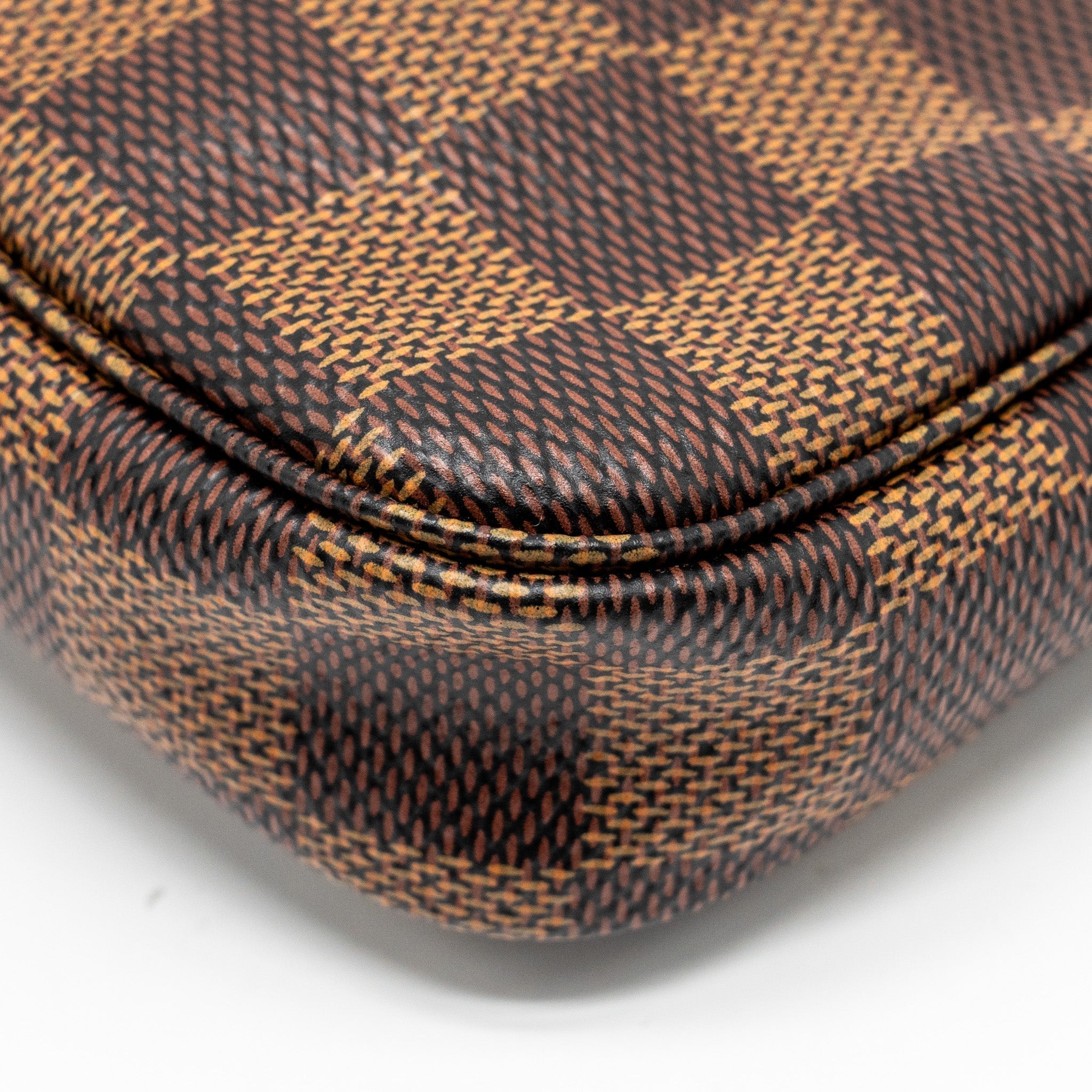 louis-vuitton-mini-pochette-damier-ebene-ghw-2