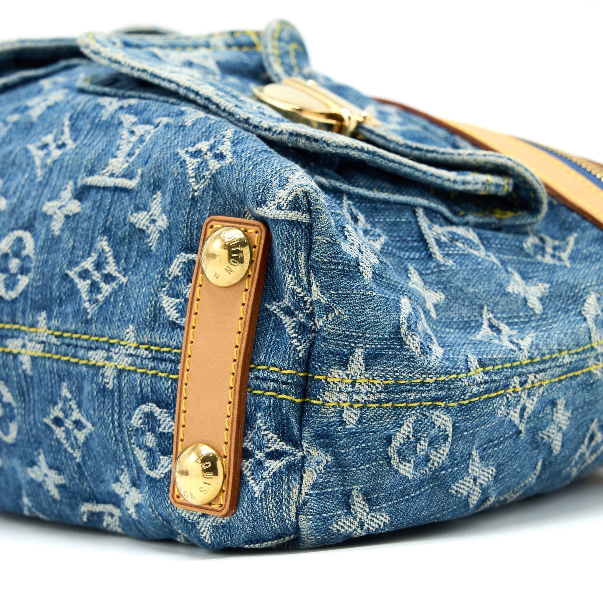 louis-vuitton-buggy-bag-monogram-denim-ghw-1